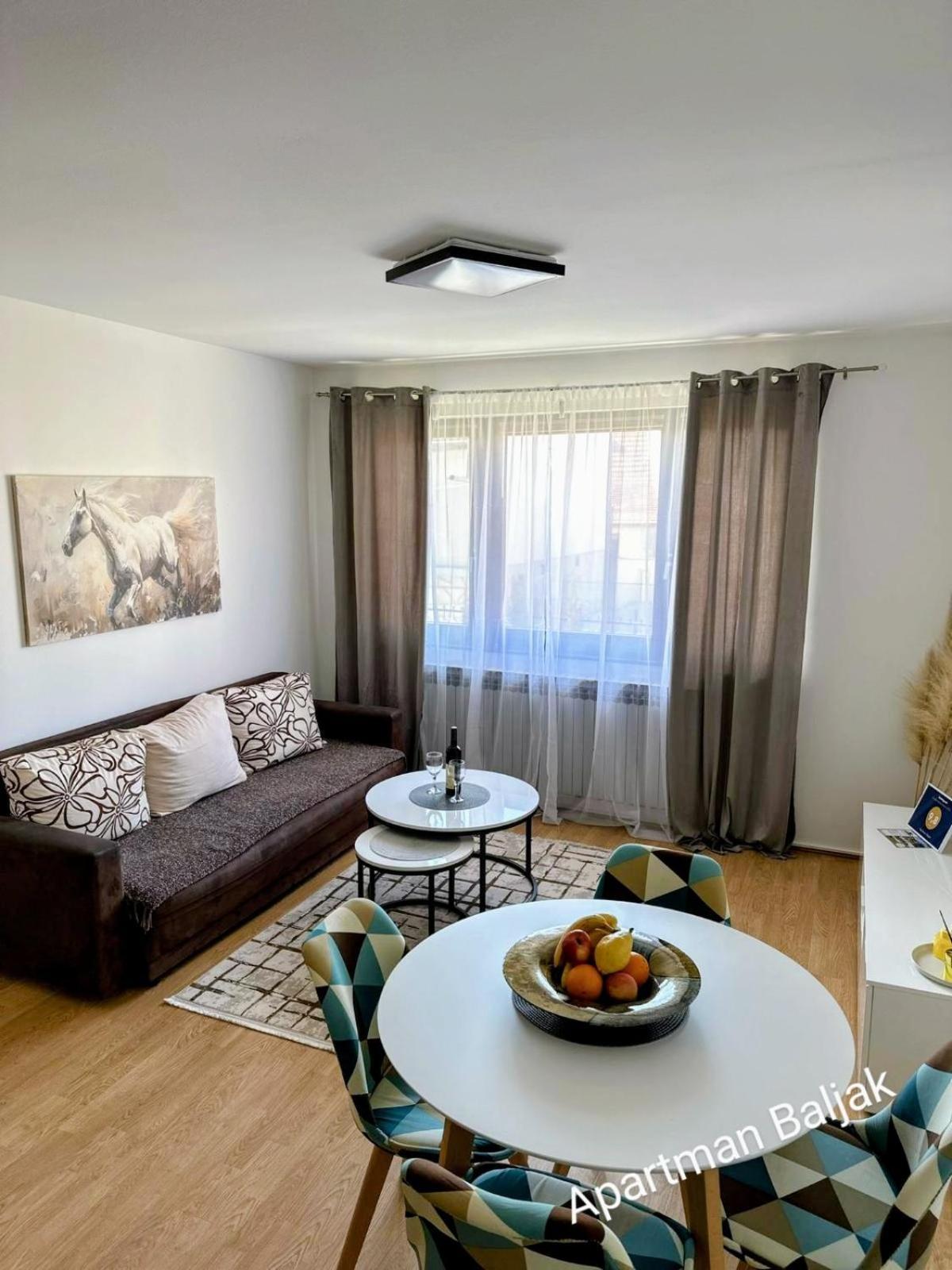Apartman Baljak Ливно Екстериор снимка