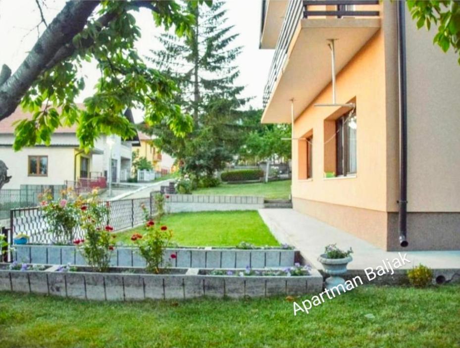 Apartman Baljak Ливно Екстериор снимка