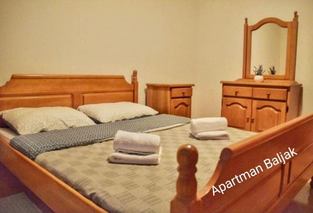 Apartman Baljak Ливно Екстериор снимка